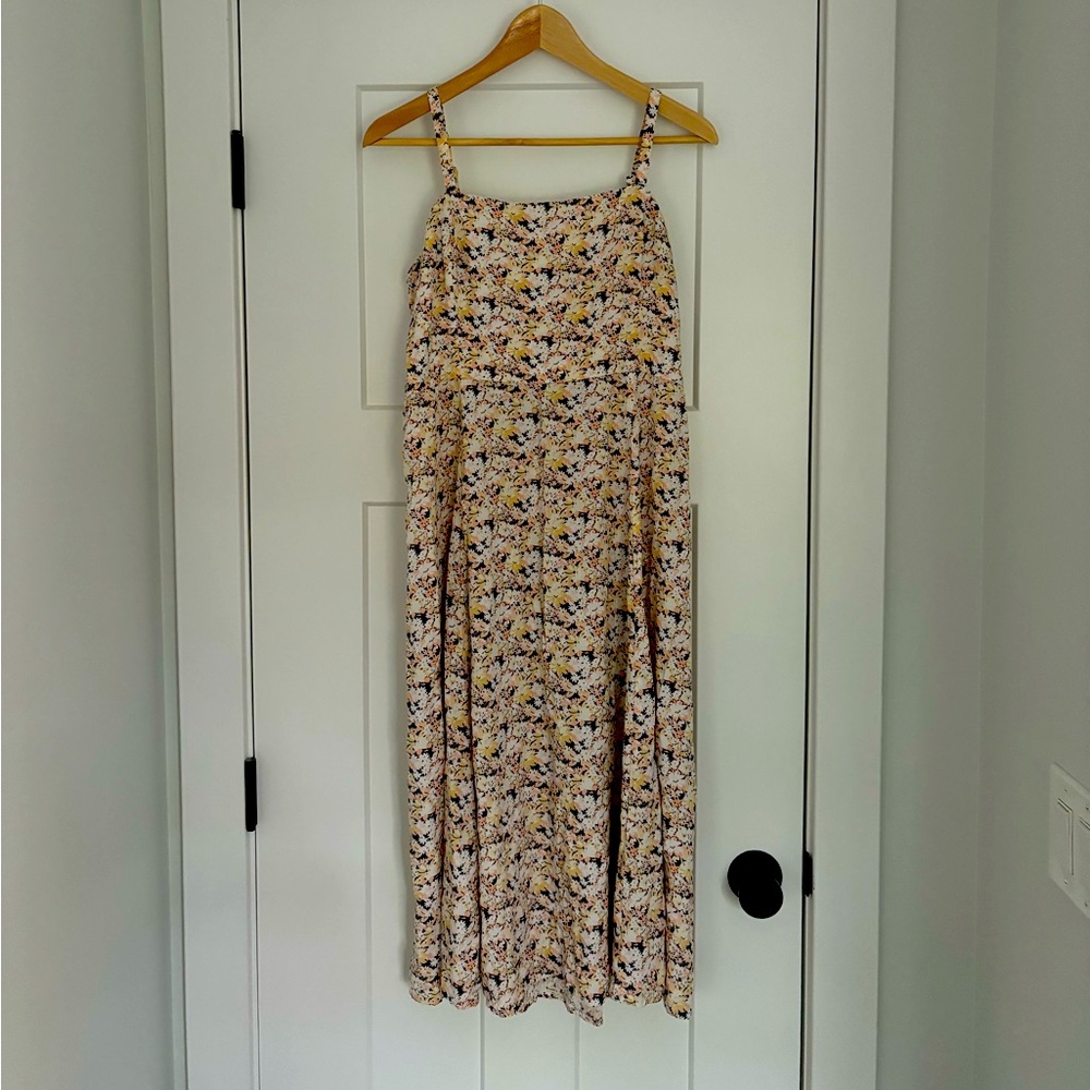 Colorful midi dress from Gap